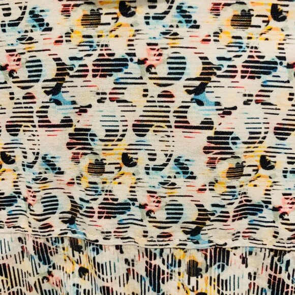 Robert Graham Dress Shirt Size Medium Classic Fit - Picture 3 of 7